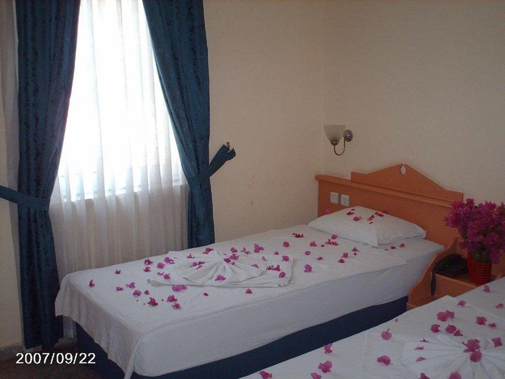 Irem Apart Hotel Marmaris Buitenkant foto
